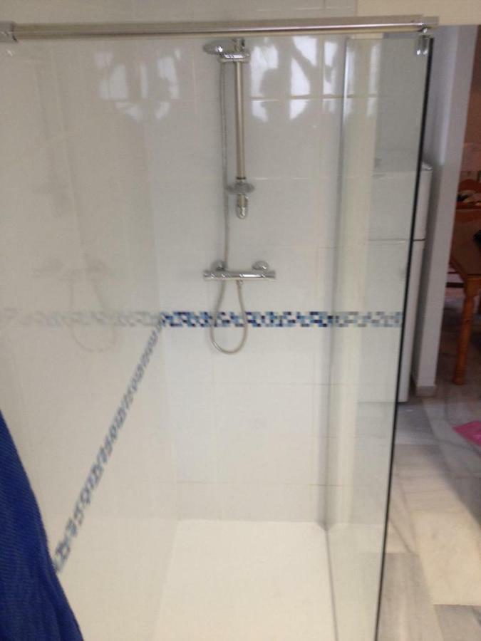 Costa Del Sol Apartment เบนัลมาเดนา ภายนอก รูปภาพ